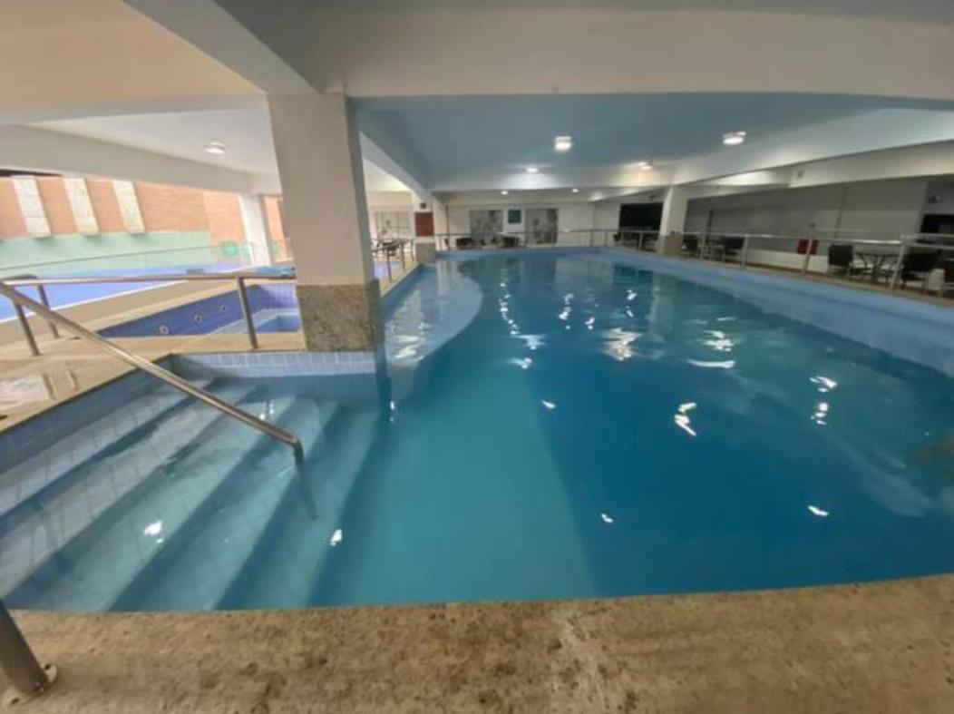 Flat 123 - Veredas - 300 Metros Hot Park - Vista Piscina *